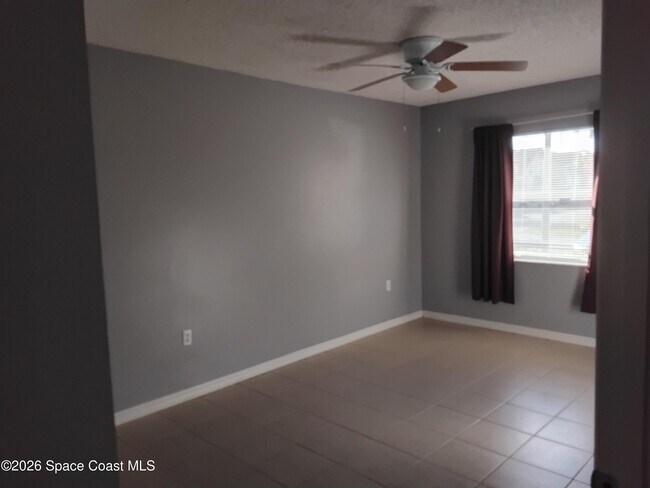 Building Photo - 130 Summer Pl