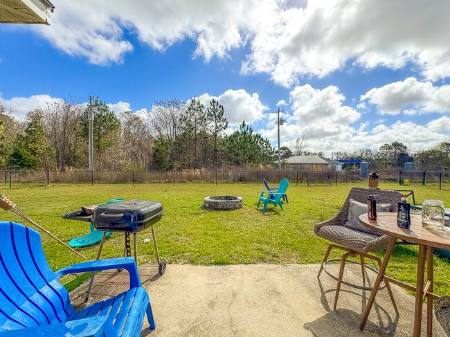 Building Photo - 112 Tuscany Trail