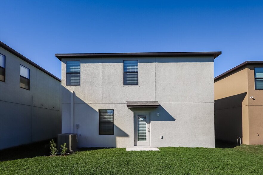 Building Photo - 13903 Arbor Pines Dr
