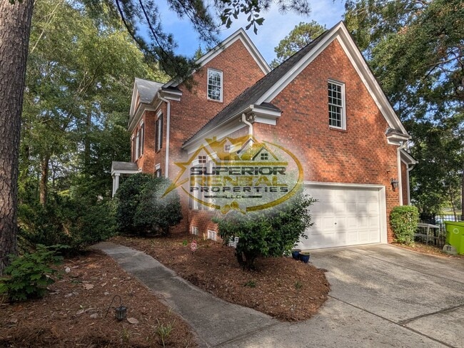 Building Photo - 116 Winding Wood Cir