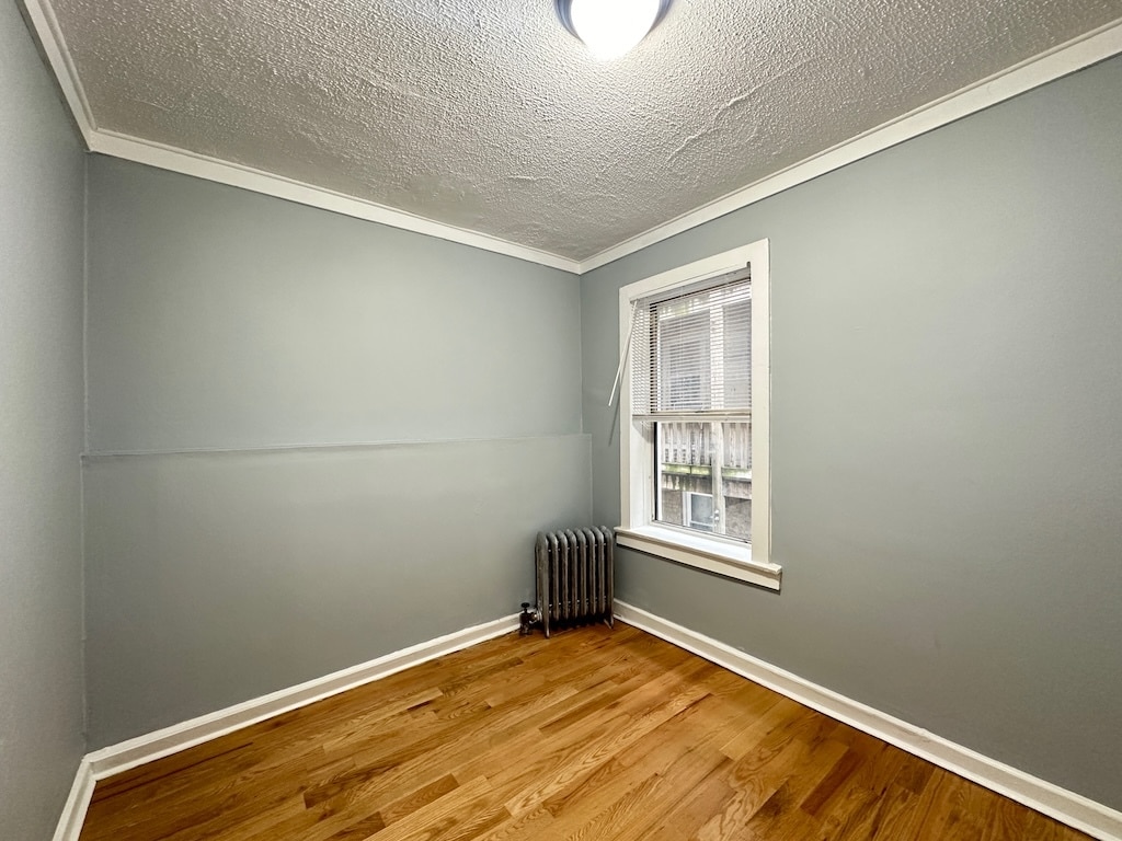 Building Photo - 5668 N Ridge Ave