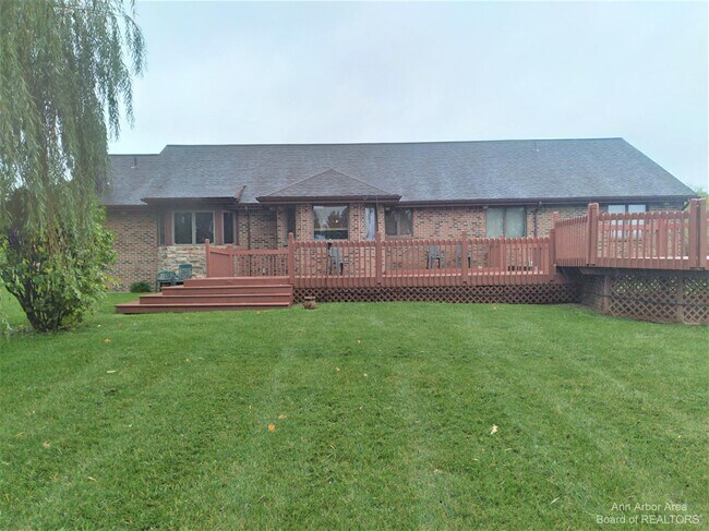 Building Photo - 5383 Textile Rd