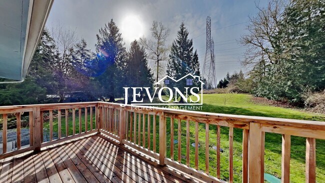 Building Photo - 19019 SE 164Th St Renton, WA 98058