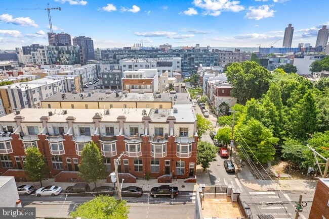 Building Photo - 1001 N 3rd St