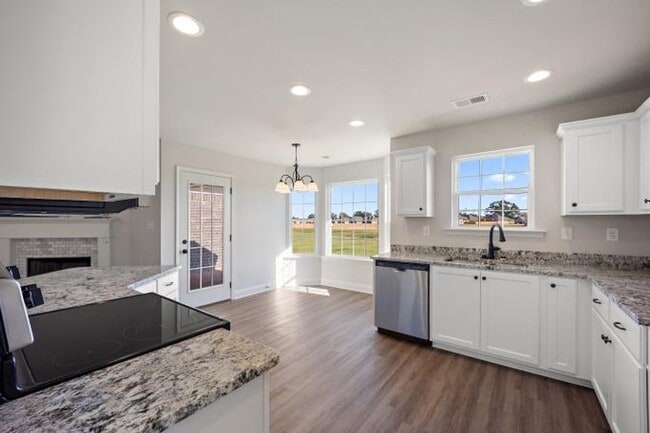 Building Photo - 13836 Molly Madeline Ln