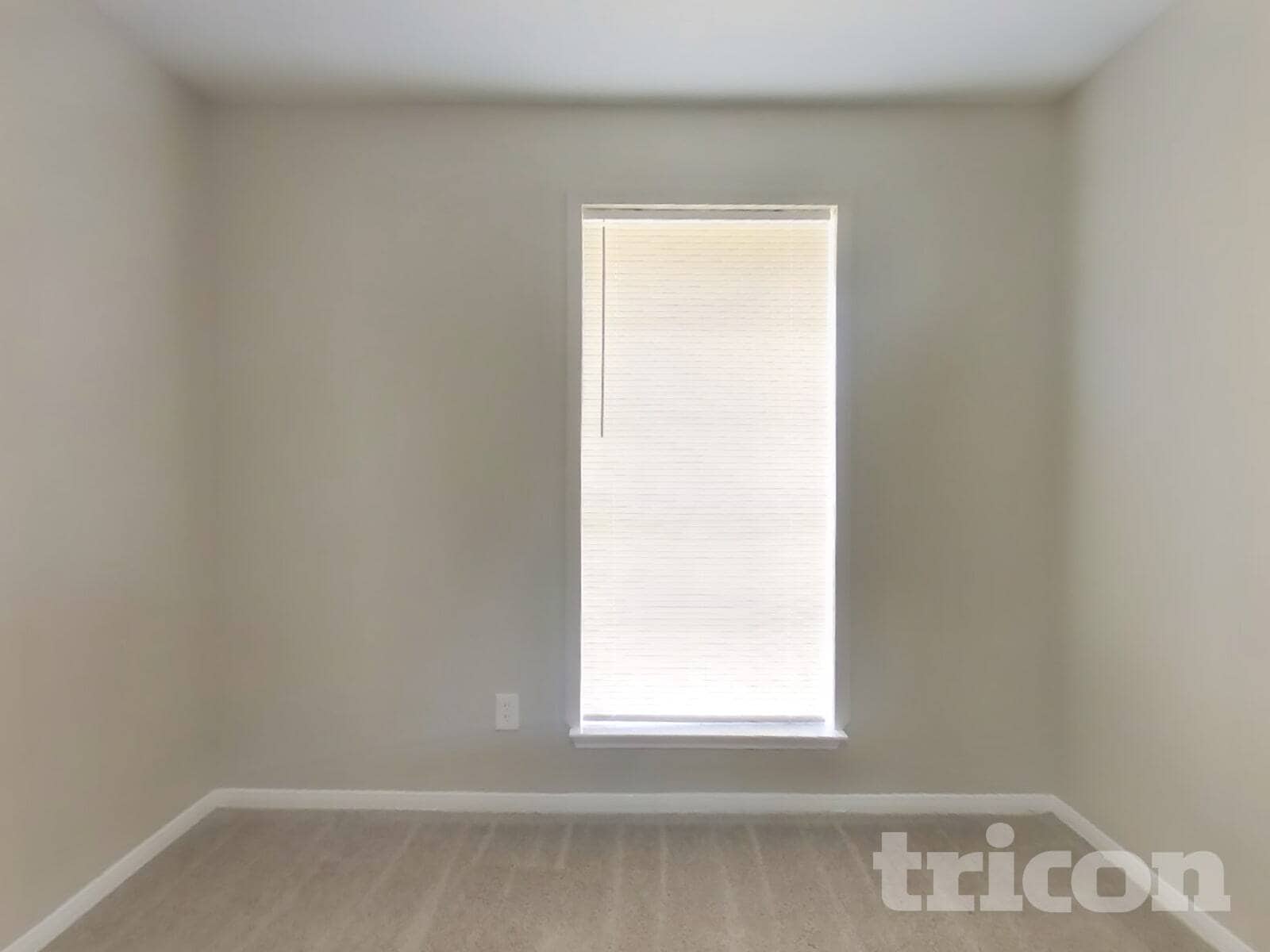 Building Photo - 18711 Highland Trail