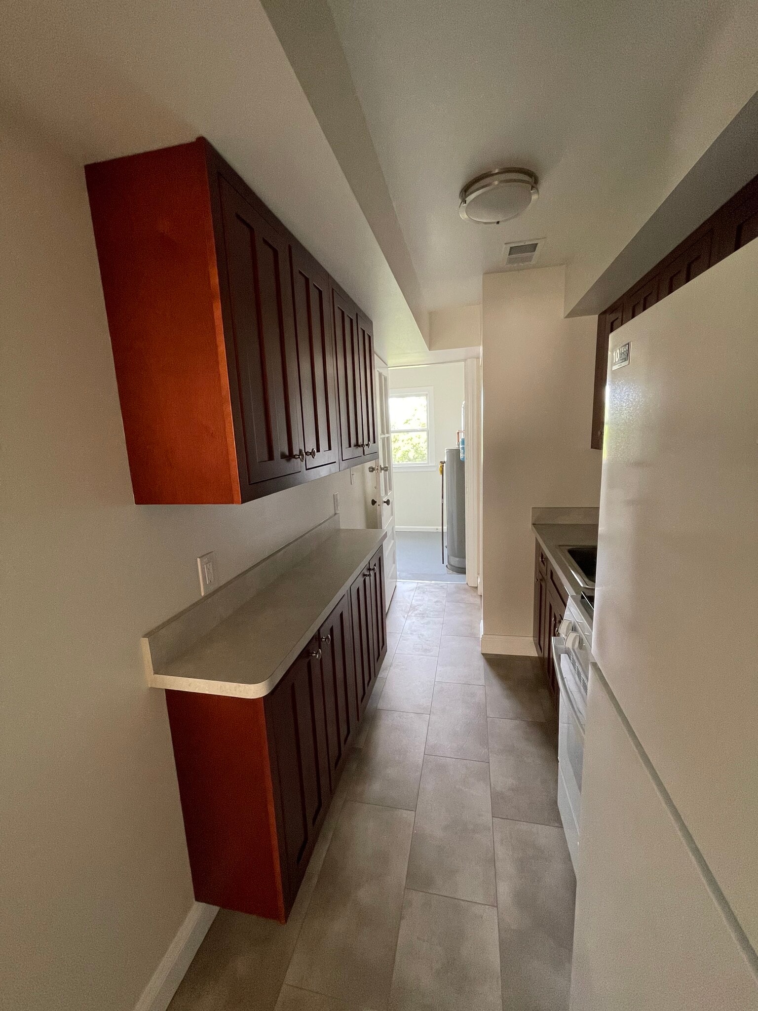 Kitchen - 4630 New Hampshire Ave NW