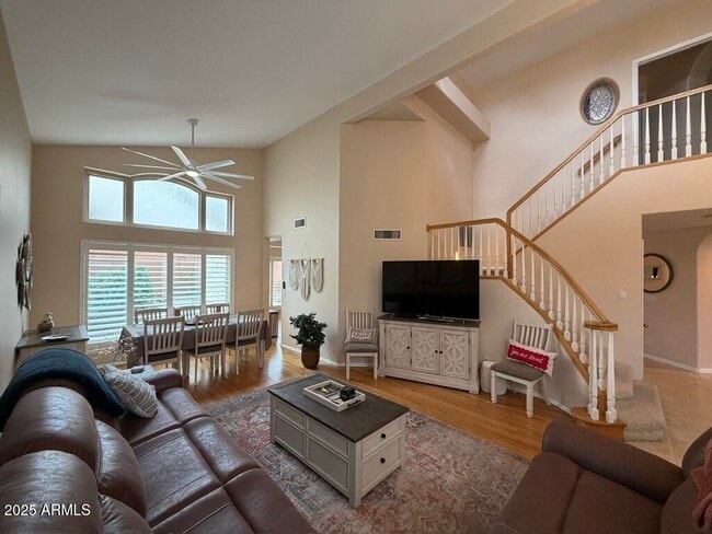 Building Photo - 9216 S 47th Pl