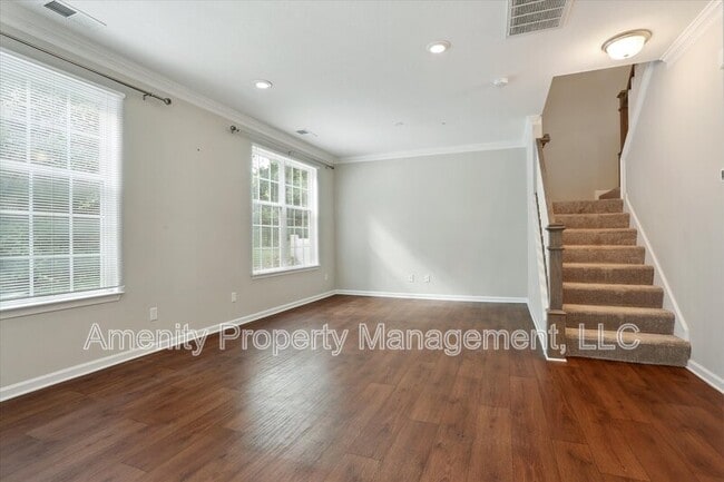 Building Photo - 1208 Kings Land Court