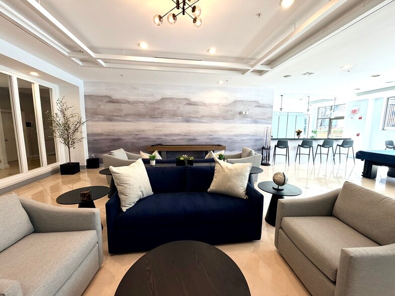 Building Photo - 12001 Market St