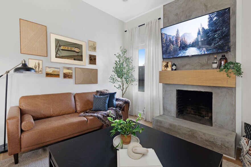 Building Photo - 906 Meharry Blvd