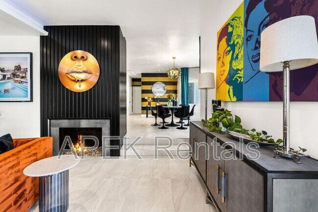 Building Photo - 2325 N Girasol Ave