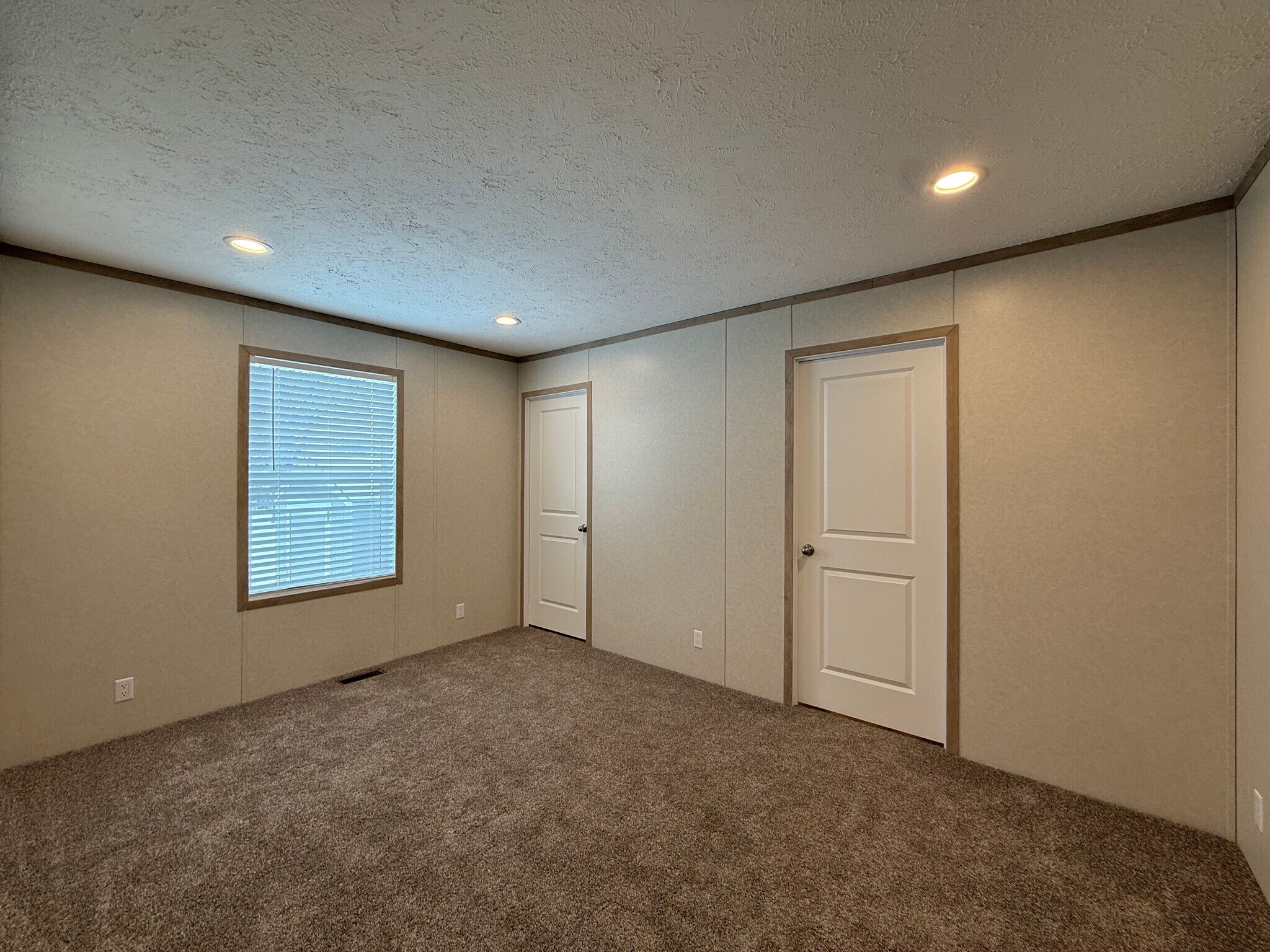 Building Photo - 29778 W Essex Ct