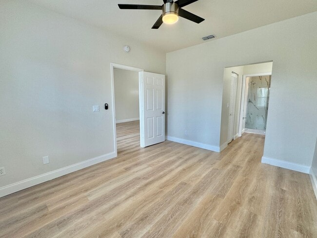 Building Photo - ** BRADSTROM AT LELY ** 3 BED / 2 BATH - CONDO - LIKE NEW! - GREAT LOCATION - ANNUAL RENTAL