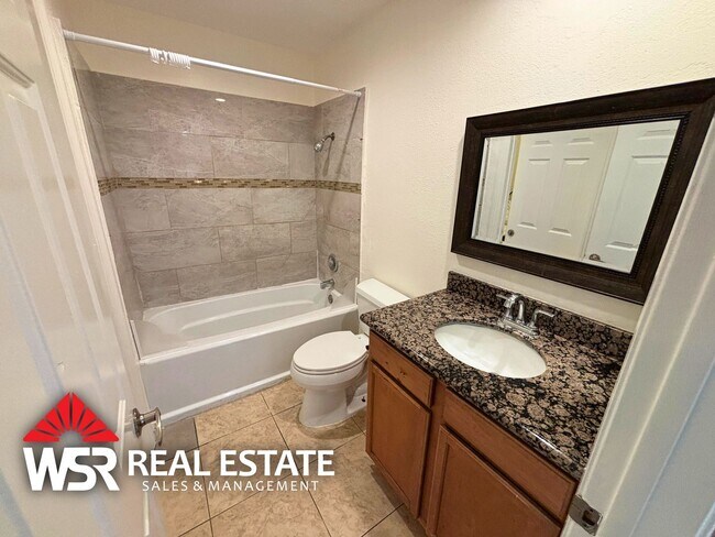 Building Photo - Upper-Level Condo In Gated Community!