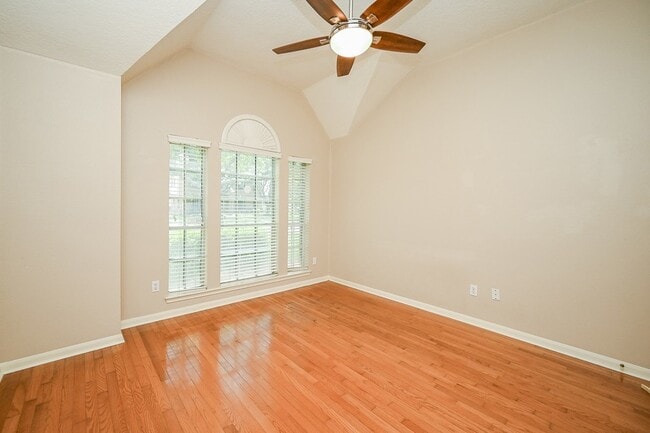 Building Photo - 1335 Remington Crest Dr