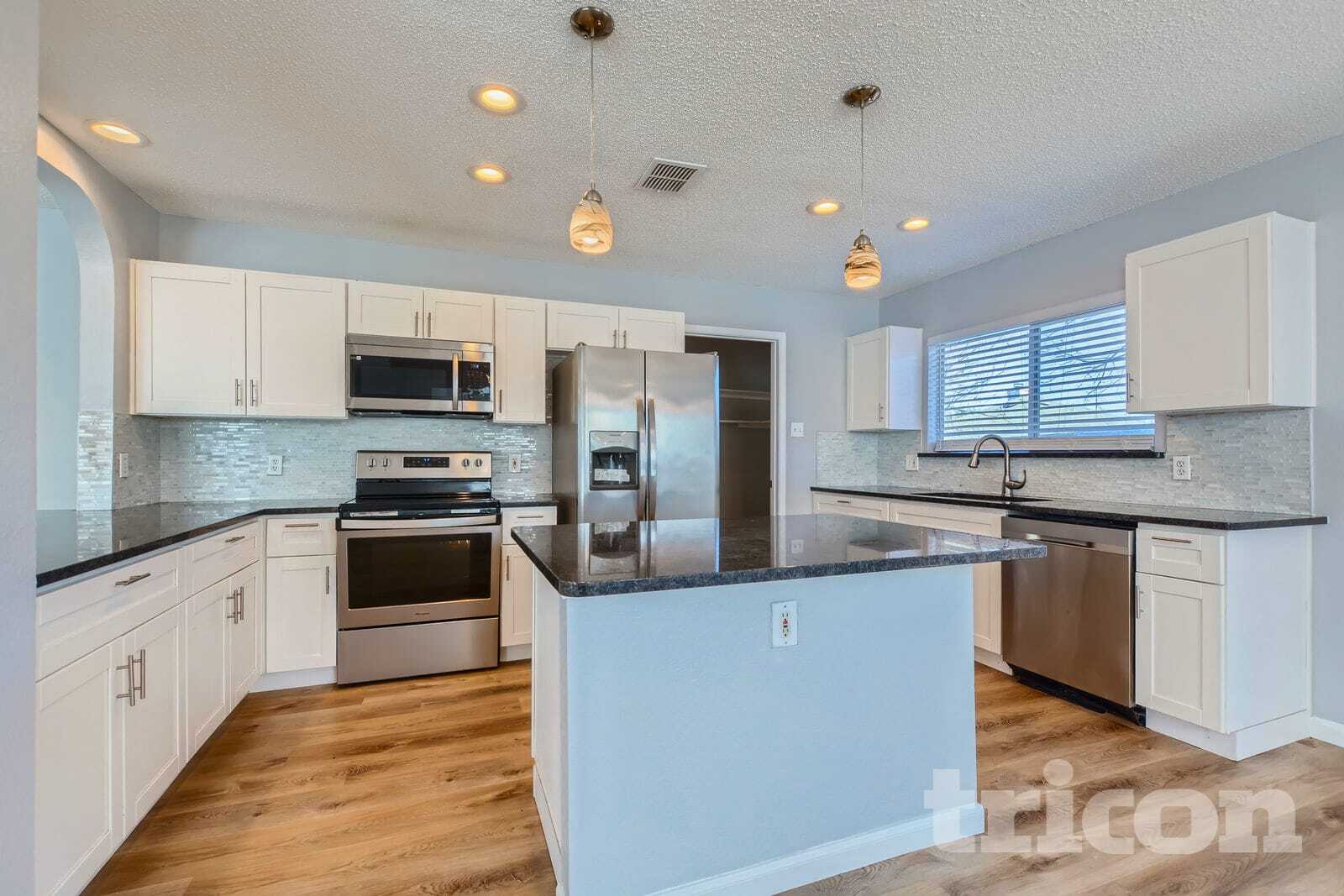 Building Photo - 1204 Crabtree Ct