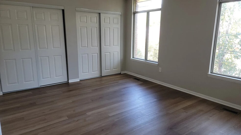 Master bedroom - 648 15th St S