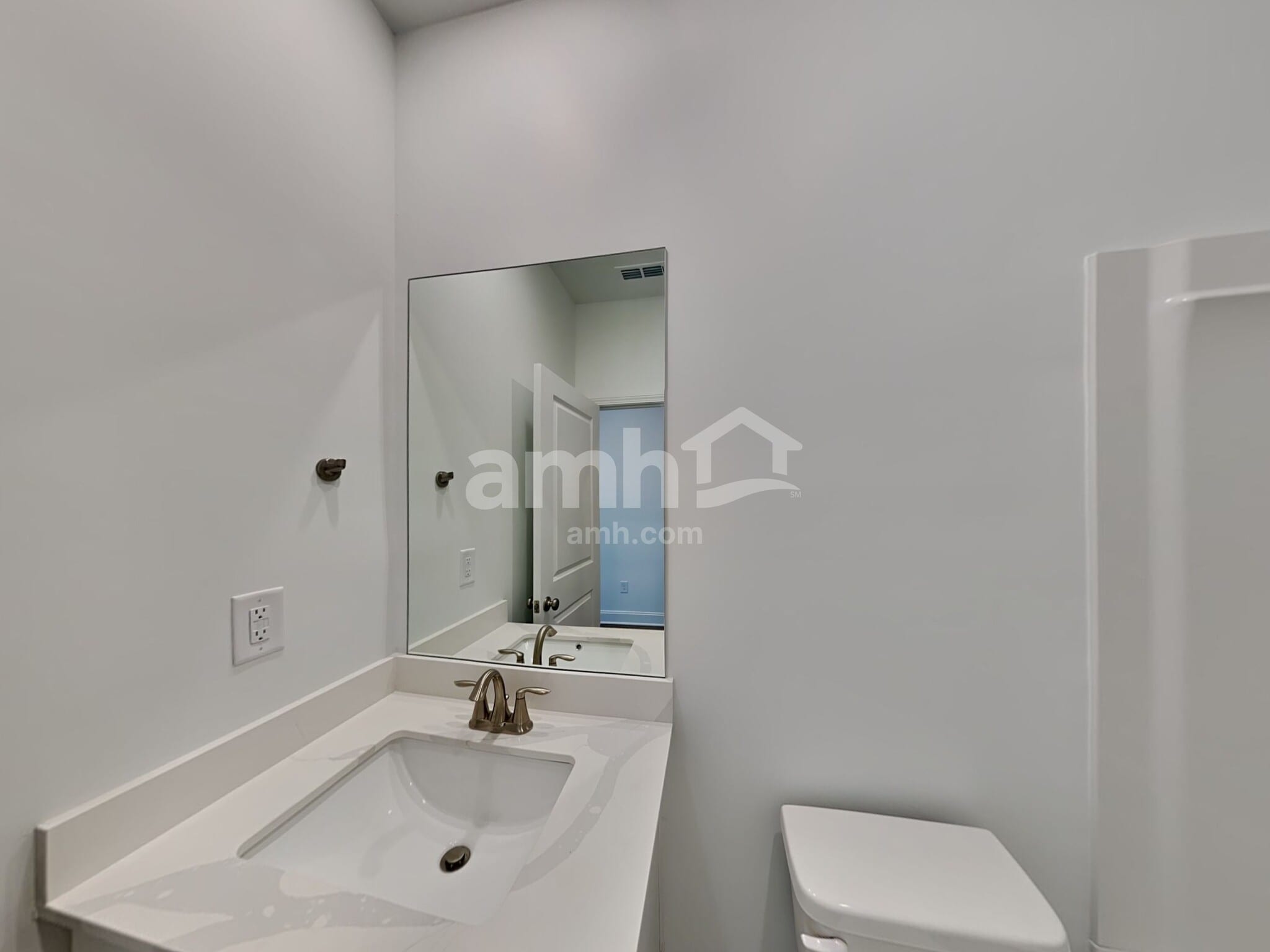 Building Photo - 1448 Aquamarine Dr