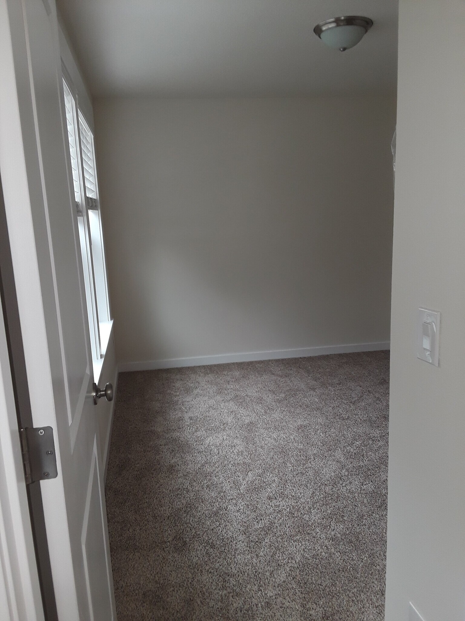 Bedroom - 8814 N Edison St