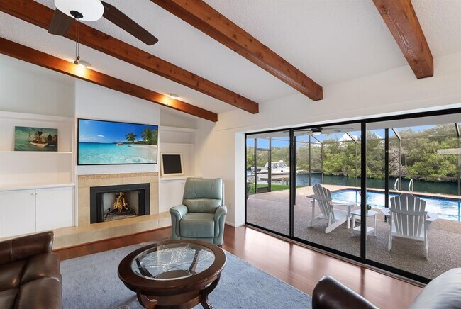 Building Photo - 5424 America Dr