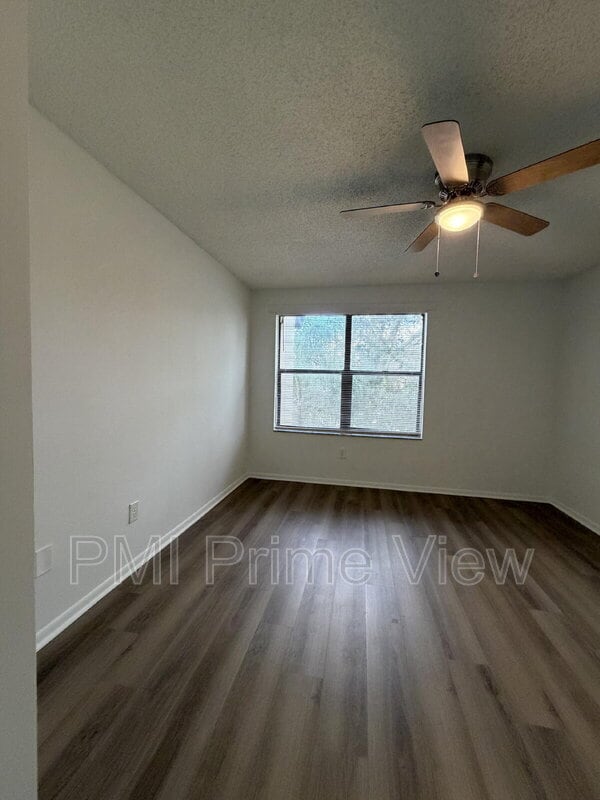 Building Photo - 4401 W McNab Rd