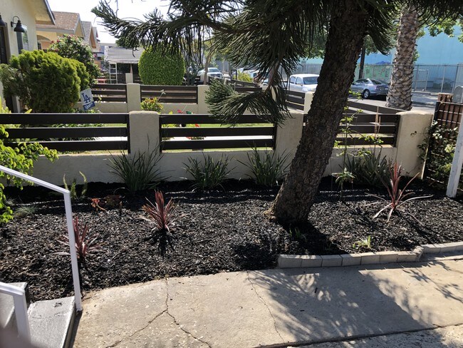 side to next property - 1742 W 36th St