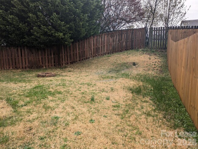 Building Photo - 187 Brantley Pl Dr