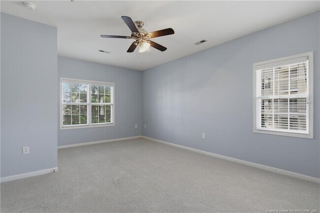 Building Photo - 625 Marshtree Ln