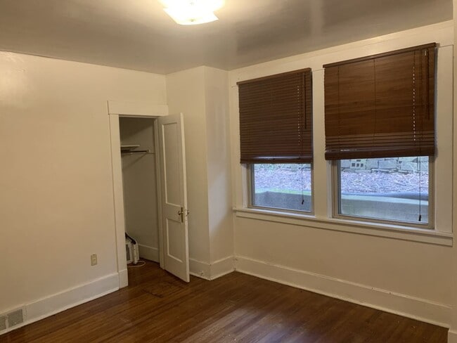 Building Photo - 2309 Eldridge St