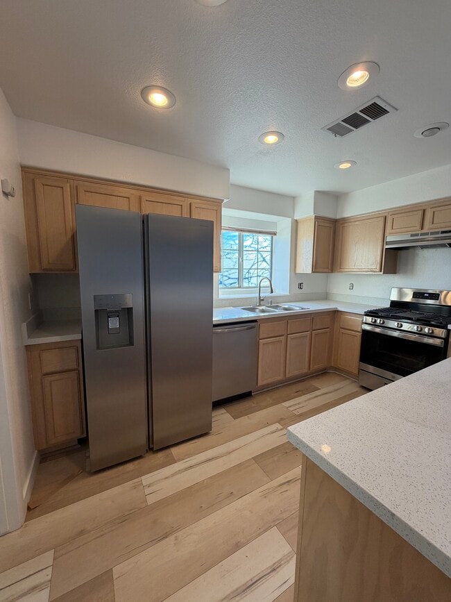 Building Photo - 9334 Peace Pipe Ct