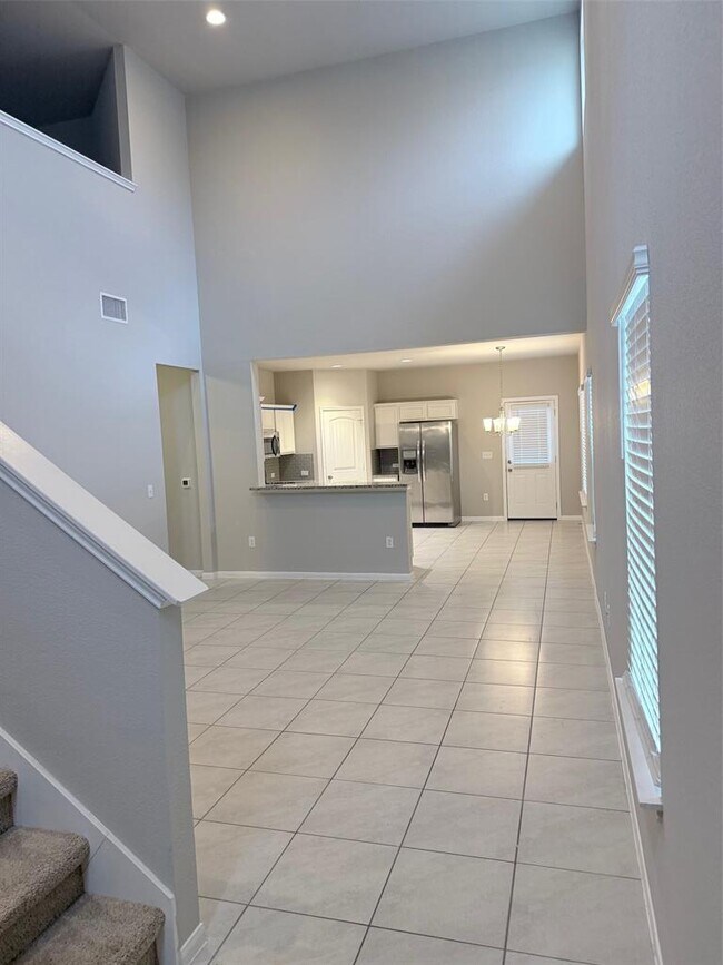 Building Photo - 13813 Geelong Dr