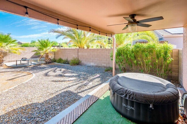 Building Photo - 13604 W Rovey Ave