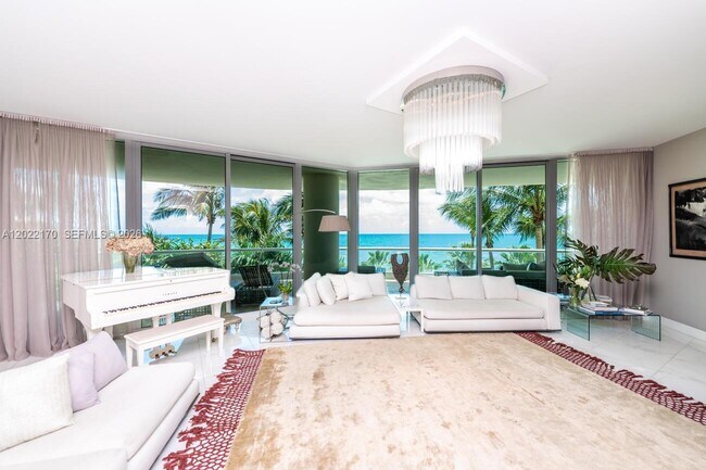 Building Photo - 16051 Collins Ave