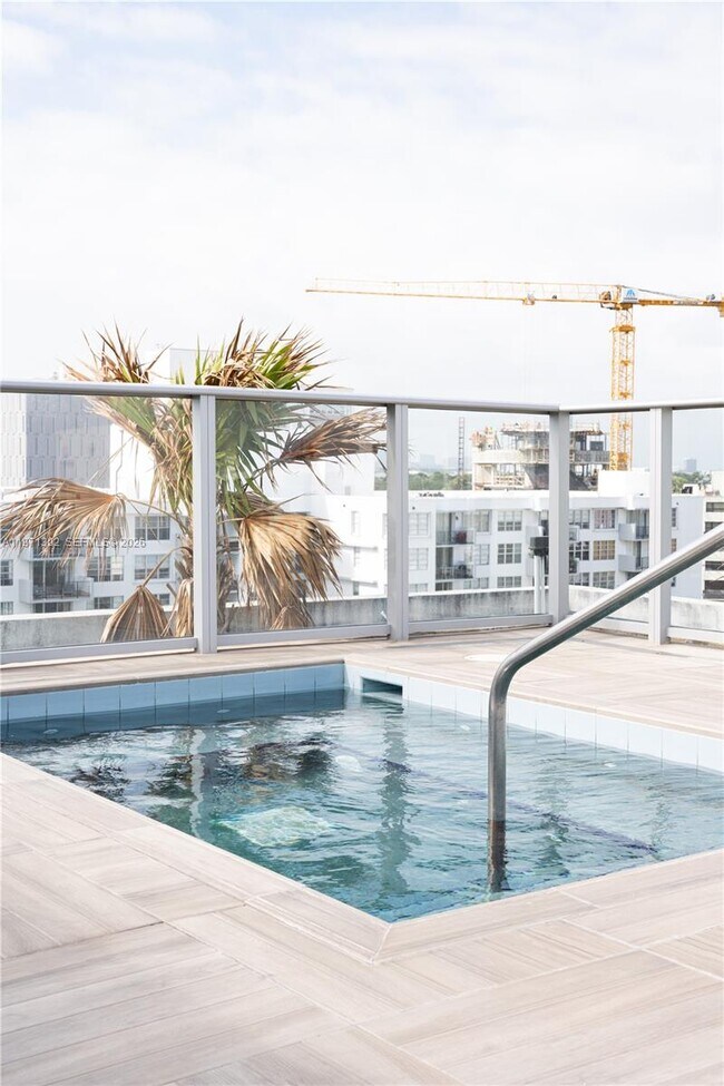 Building Photo - 1025 92nd St