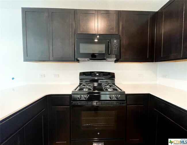 Building Photo - 296 Gypsum Vly