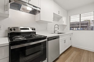 Building Photo - Terre at Bradley