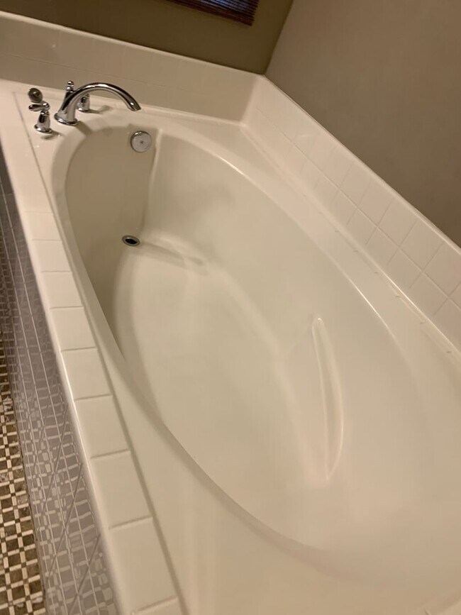 Building Photo - Southwest Home Coming