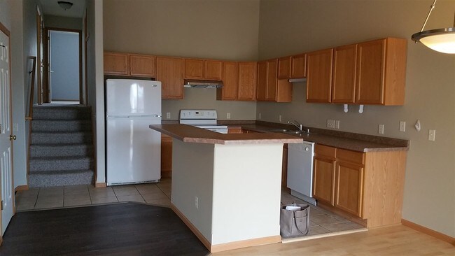 Building Photo - 8035 Starr Grass Dr