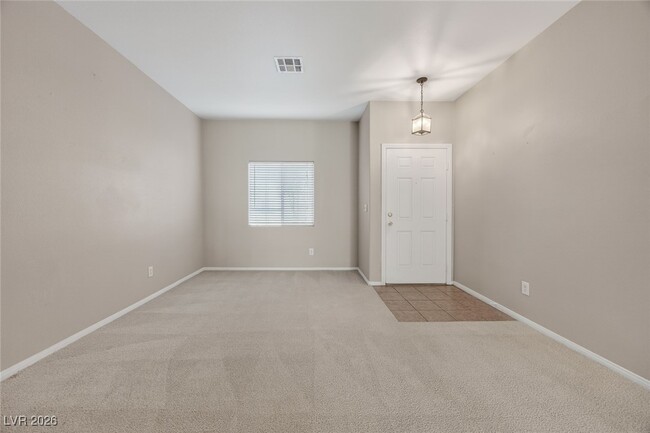 Building Photo - 621 Iron Stirrup Ave