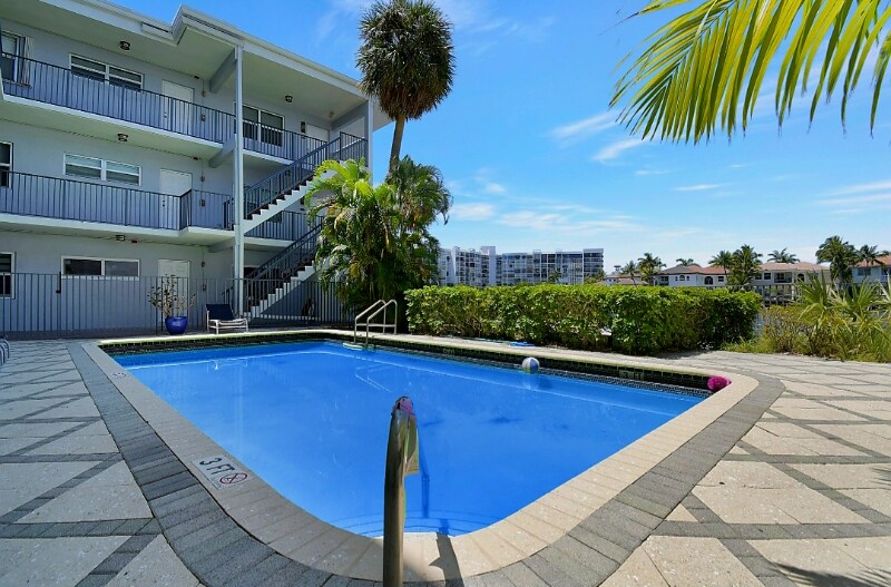 Building Photo - 2600 S Ocean Dr