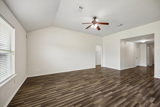 Building Photo - 2614 Balsam Ridge Way