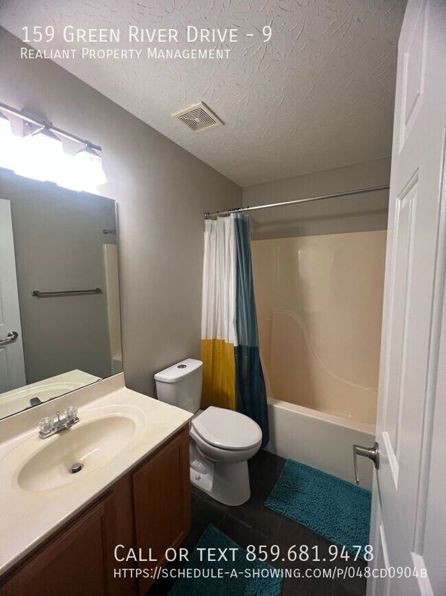 Building Photo - 159 Green River Dr