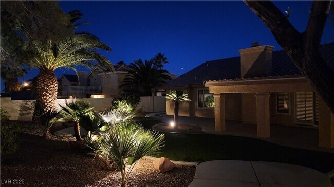 Building Photo - 8985 McLeod Dr