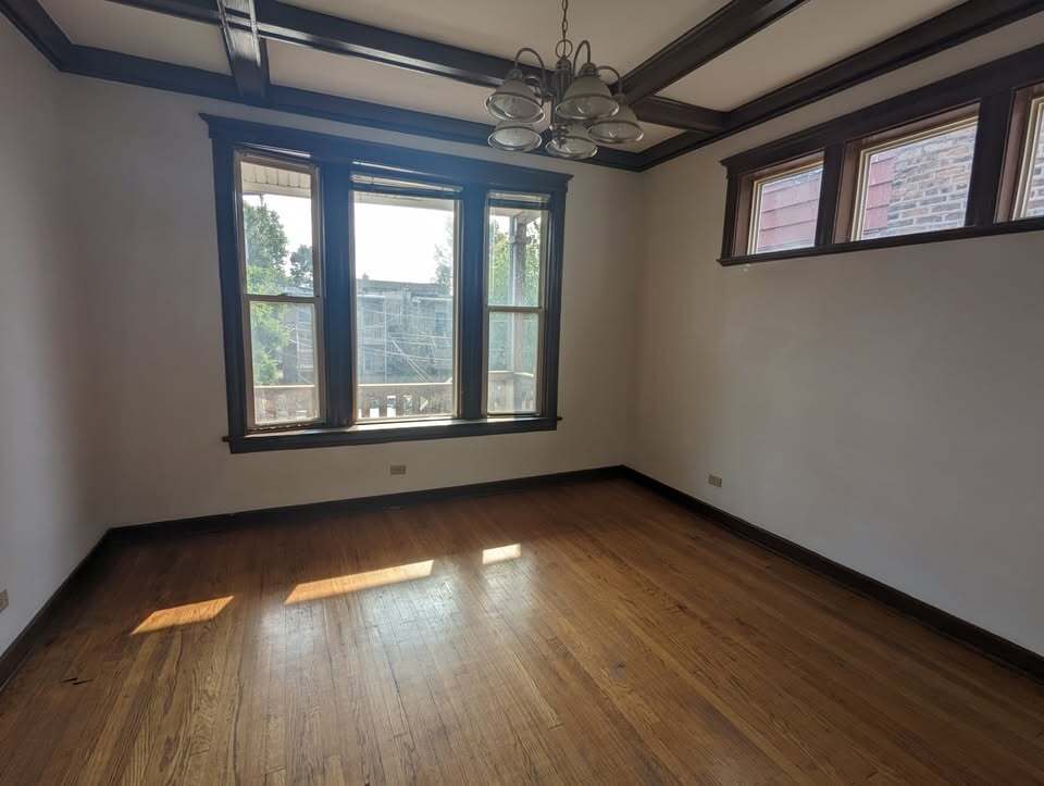 Building Photo - 6215 S Eberhart Ave