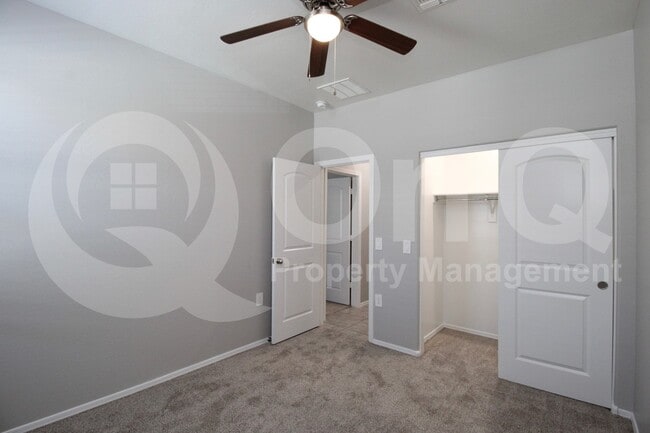 Building Photo - 35408 W San Alvarez Ave