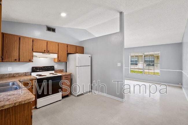 Building Photo - 9948 US-98
