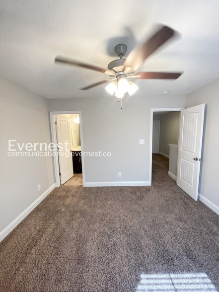 Building Photo - 1000 Henry Pl Blvd