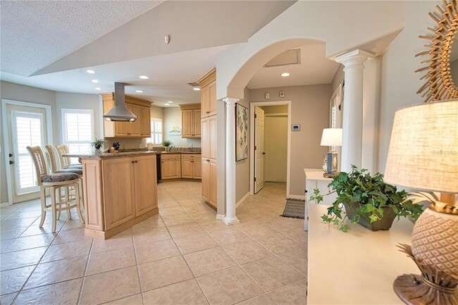 Building Photo - 782 Harrington Lake Dr N