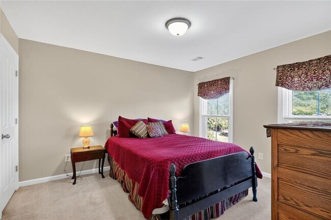 Building Photo - 10906 Gallier St